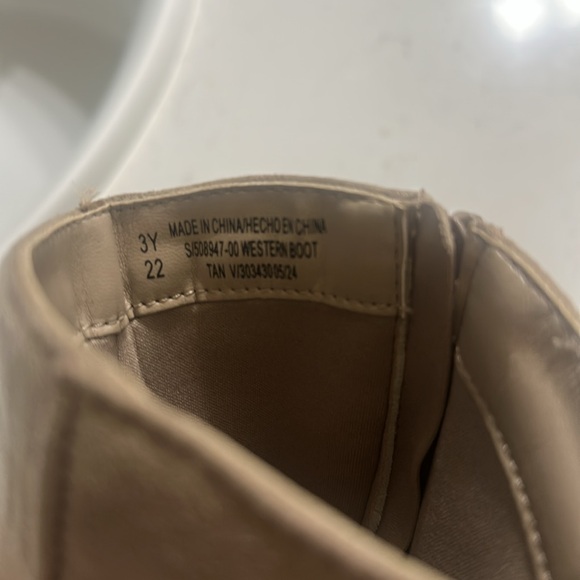 Cute Old Navy Western Boots | Girls Size 3Y - Picture 3 of 5